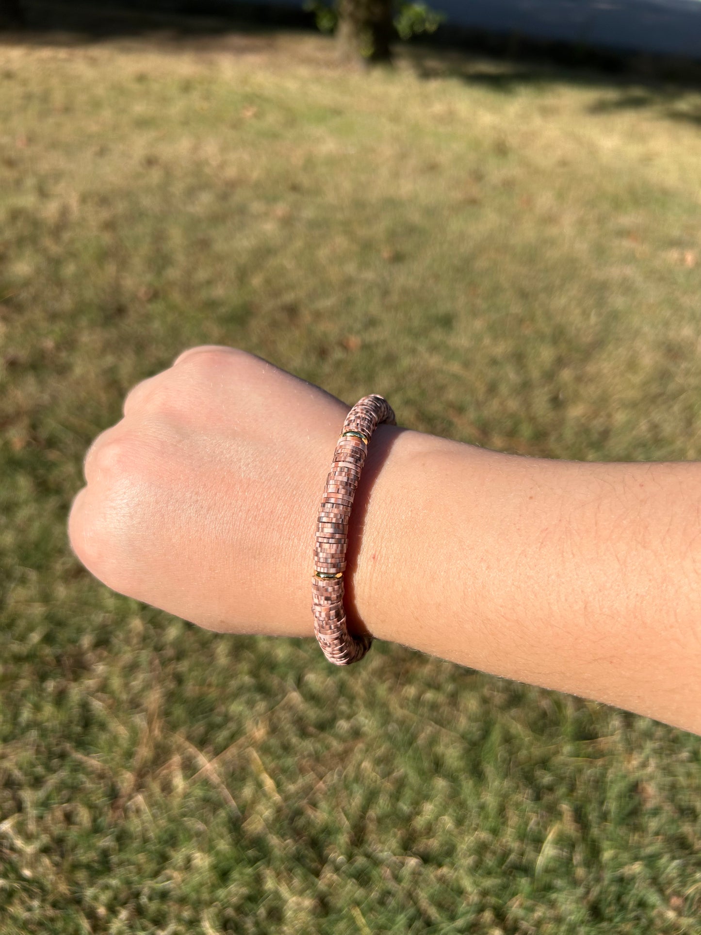 Heishi Color Pop Wristlet Keychain in Coco